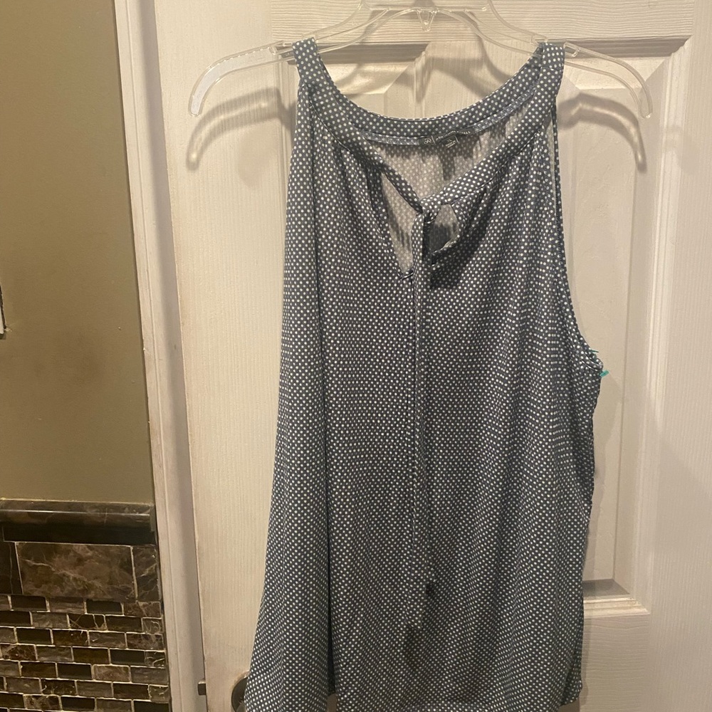Adrianna Papell Sleeveless Blouse Sz XL grayish color with white polka dot.